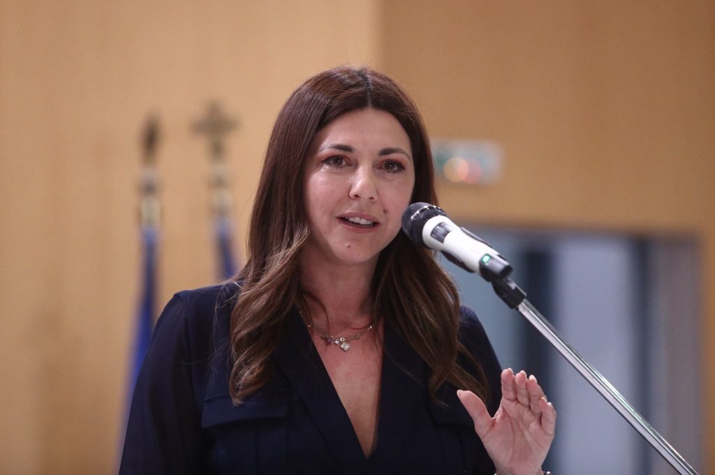 «Σκάνδαλο 150 εκατ. ευρώ: Η Ευρωπαϊκή Εισαγγελία ερευνά τους διαγωνισμούς του Υπουργείου Παιδείας υπό την Κεραμέως» 2 6499239